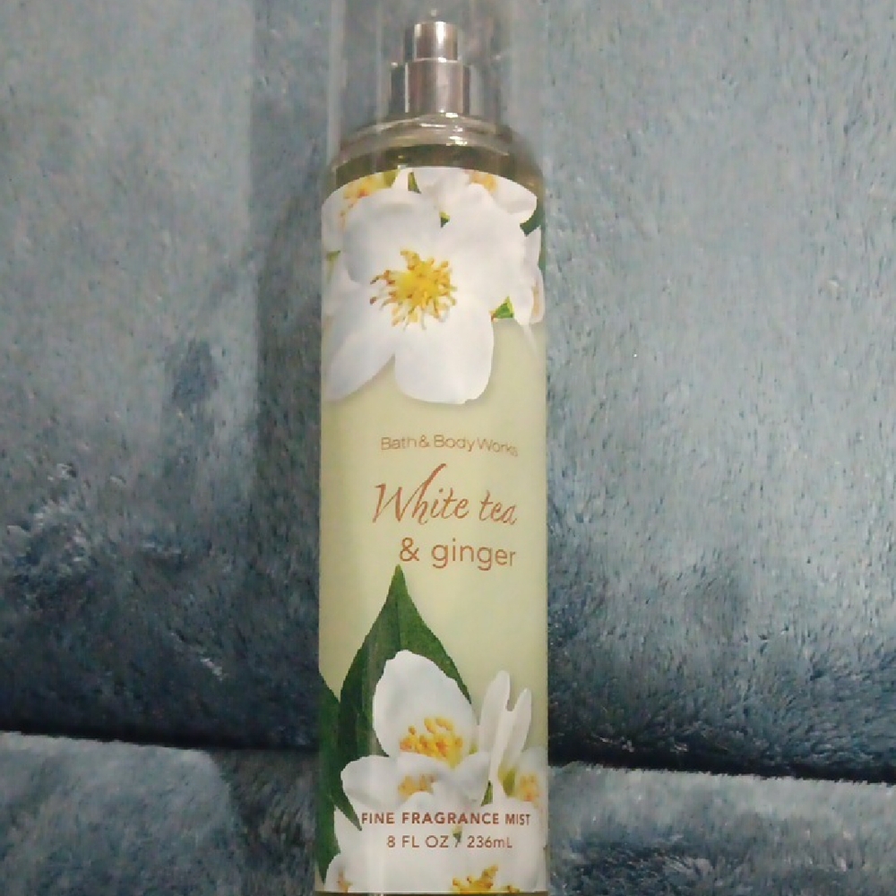 Bath & Body Works White Tea & Ginger Fragrance Mist